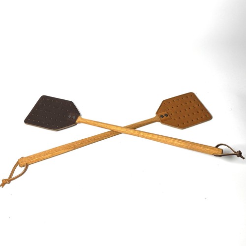 Leather fly swatter oak - leather,
